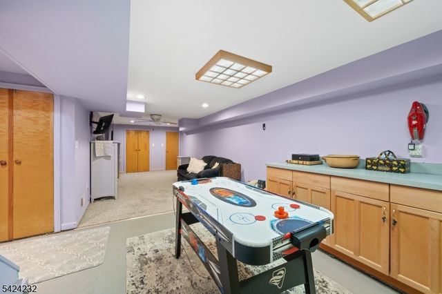 44 Scott Ter, Clifton City, NJ 07013