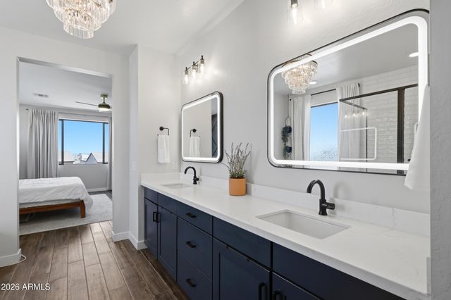 822 E HOPI Trail, Phoenix, AZ 85042
