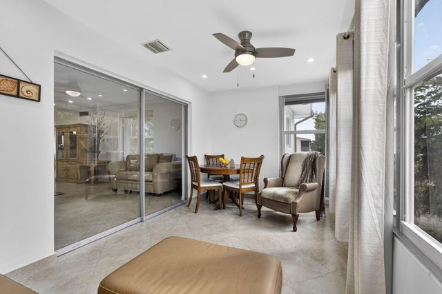 59 Plymouth G, West Palm Beach, FL 33417