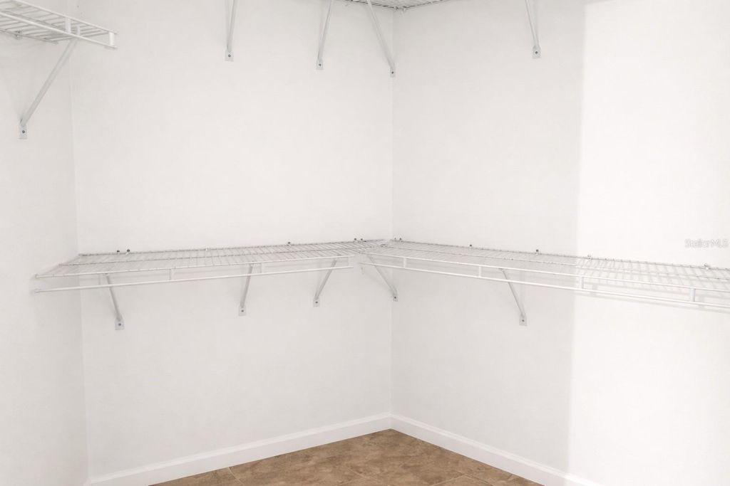 Image 16 of property listing at 1901 ASHLEY OAKS COURT, St Cloud, FL 34771