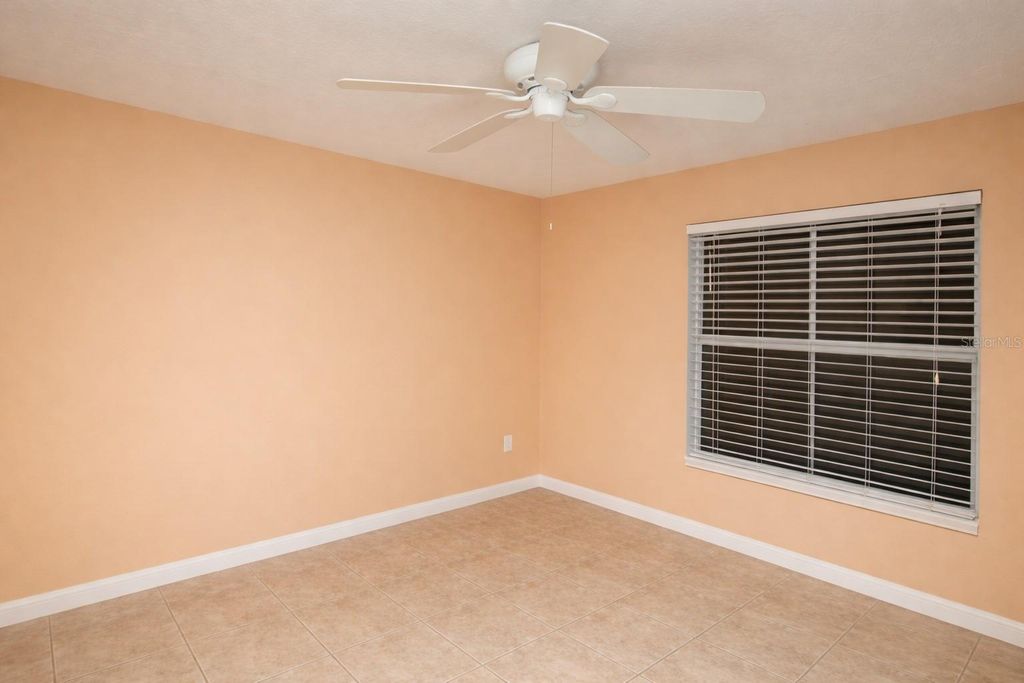 Image 23 of property listing at 1901 ASHLEY OAKS COURT, St Cloud, FL 34771