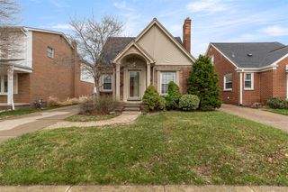 1750 N Waverly Street, Dearborn, MI 48128