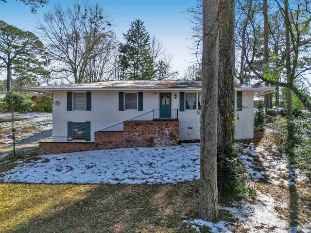 3704 John Reagan St, Marshall, TX 75672