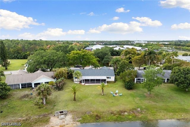 159 Plantation CIR, Naples, FL 34104