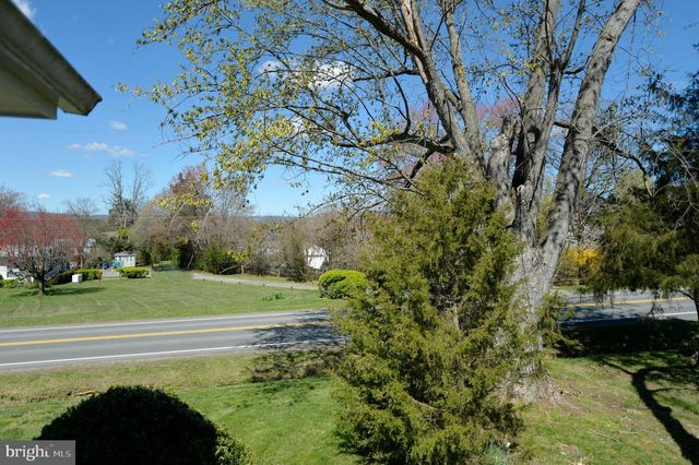 22282 ST LOUIS RD, Middleburg, VA 20117