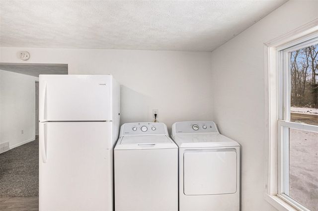 202 S Bronson Avenue, Big Rapids, MI 49307