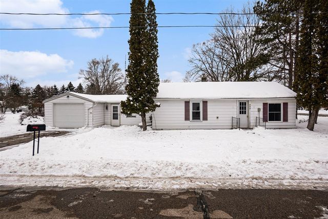 202 S Bronson Avenue, Big Rapids, MI 49307