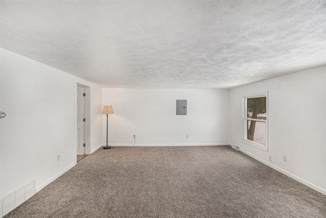 202 S Bronson Avenue, Big Rapids, MI 49307