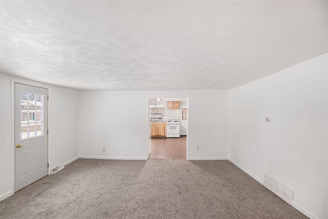 202 S Bronson Avenue, Big Rapids, MI 49307