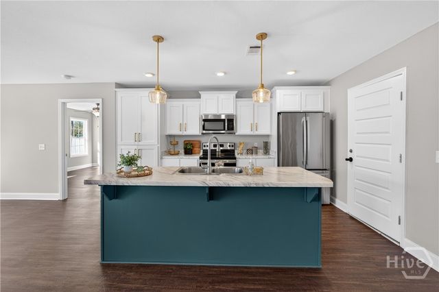 303 Tallulah Bend, Ellabell, GA 31308