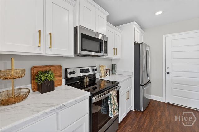 303 Tallulah Bend, Ellabell, GA 31308