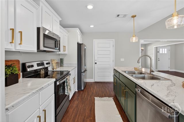 303 Tallulah Bend, Ellabell, GA 31308