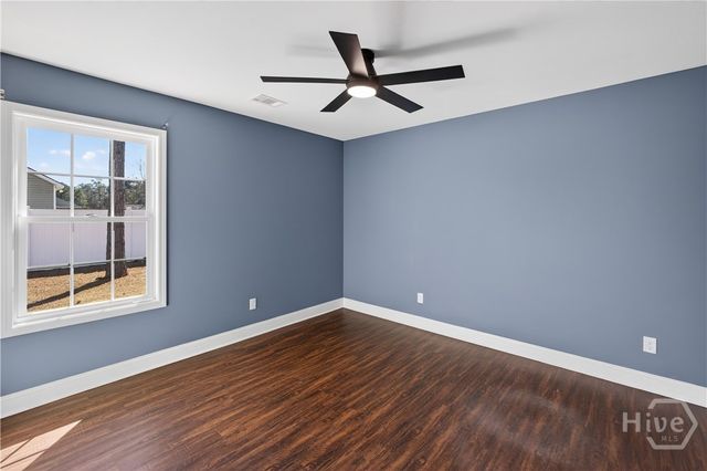 303 Tallulah Bend, Ellabell, GA 31308