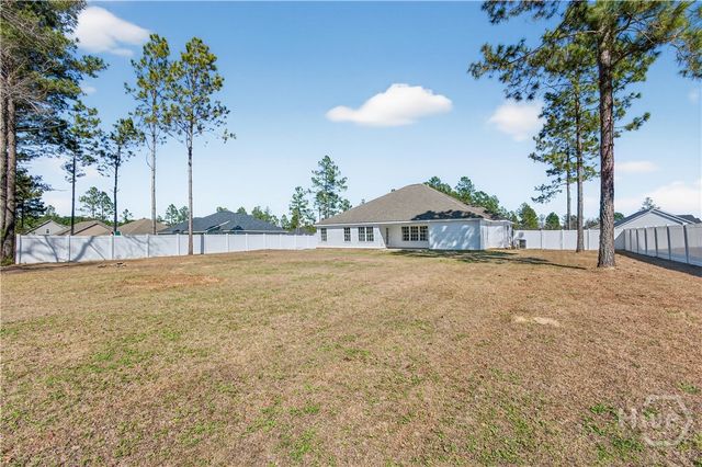 303 Tallulah Bend, Ellabell, GA 31308