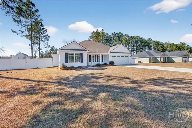303 Tallulah Bend, Ellabell, GA 31308