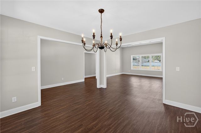 303 Tallulah Bend, Ellabell, GA 31308