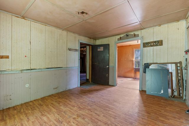 504 Boar Road, Clinton, AR 72031