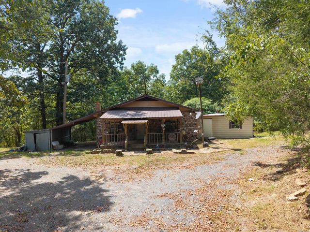 504 Boar Road, Clinton, AR 72031