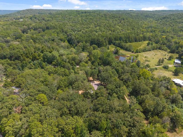 504 Boar Road, Clinton, AR 72031