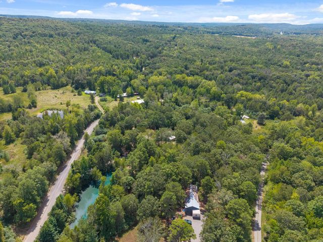 504 Boar Road, Clinton, AR 72031