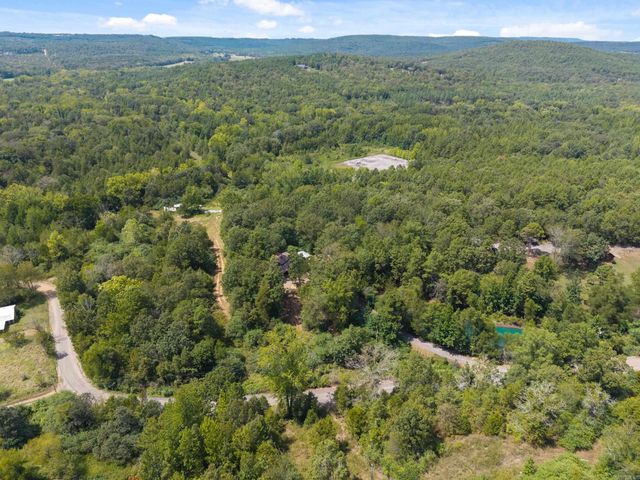 504 Boar Road, Clinton, AR 72031