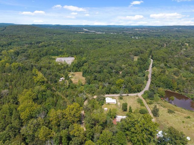 504 Boar Road, Clinton, AR 72031