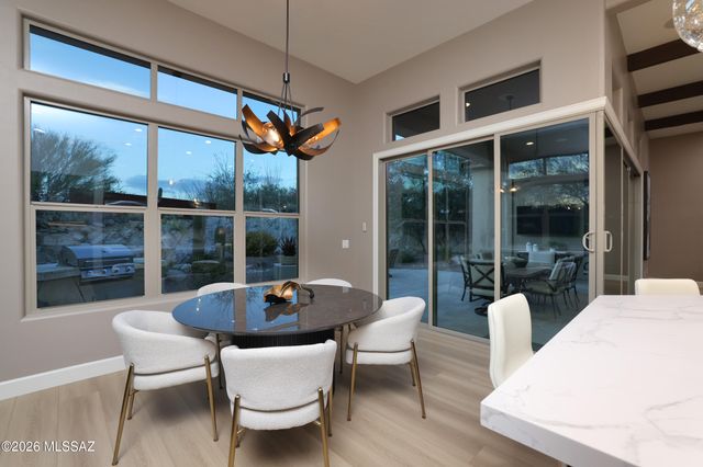 420 W Echo Point Place, Oro Valley, AZ 85755