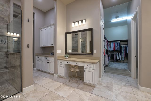 420 W Echo Point Place, Oro Valley, AZ 85755