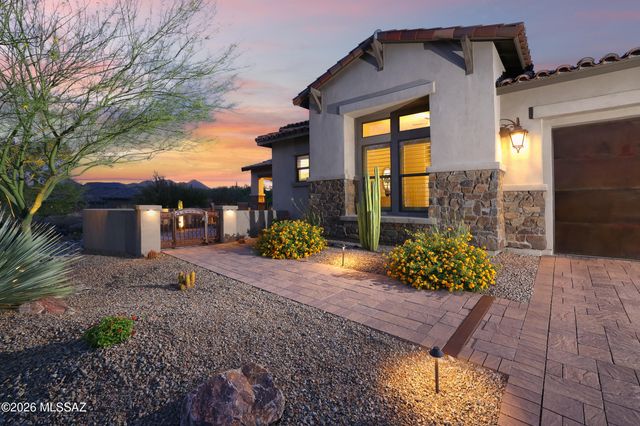 420 W Echo Point Place, Oro Valley, AZ 85755