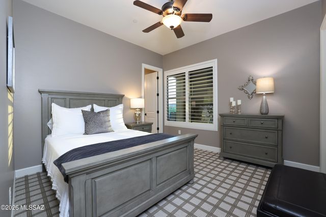 420 W Echo Point Place, Oro Valley, AZ 85755