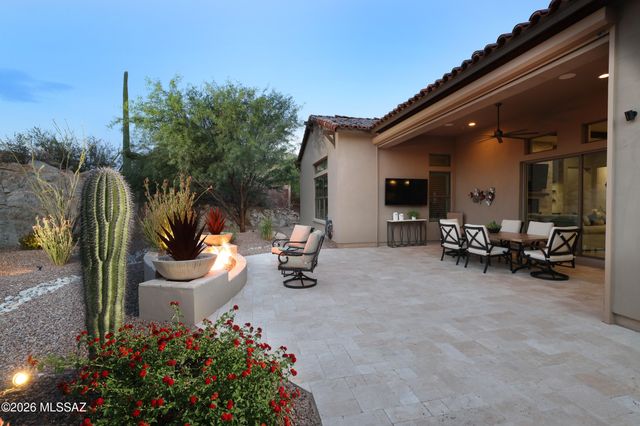 420 W Echo Point Place, Oro Valley, AZ 85755