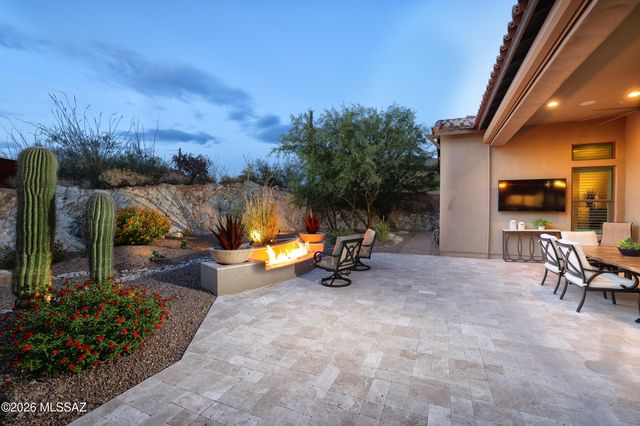 420 W Echo Point Place, Oro Valley, AZ 85755