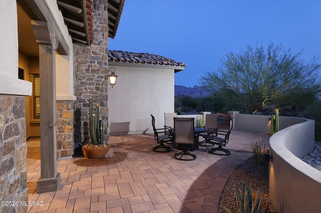 420 W Echo Point Place, Oro Valley, AZ 85755