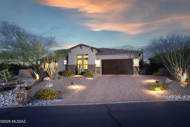 420 W Echo Point Place, Oro Valley, AZ 85755