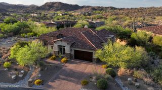 420 W Echo Point Place, Oro Valley, AZ 85755
