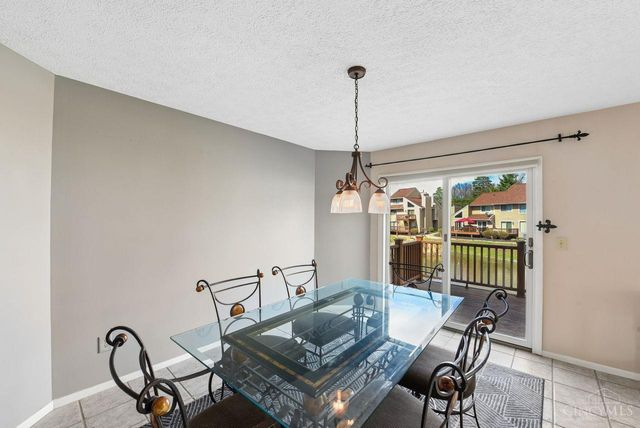 9321 Hunters Creek Drive, Blue Ash, OH 45242