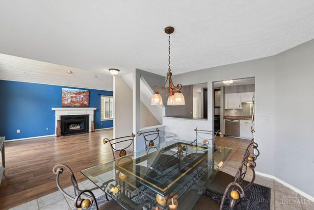 9321 Hunters Creek Drive, Blue Ash, OH 45242