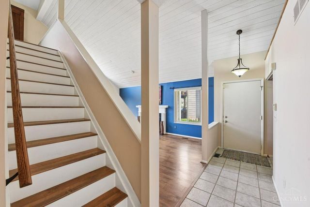 9321 Hunters Creek Drive, Blue Ash, OH 45242