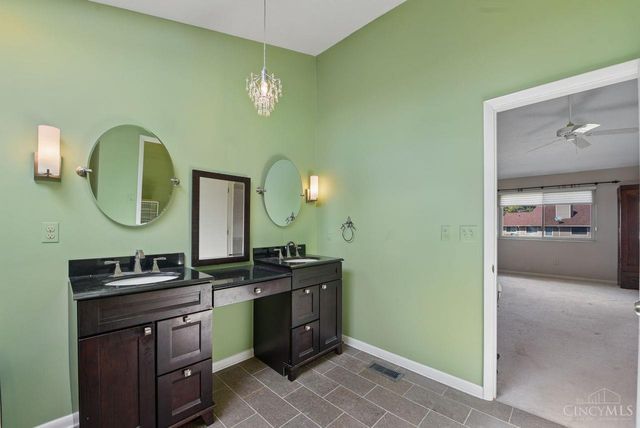 9321 Hunters Creek Drive, Blue Ash, OH 45242