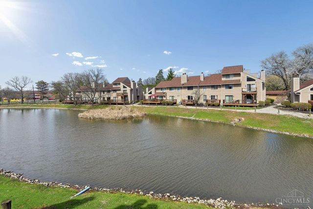 9321 Hunters Creek Drive, Blue Ash, OH 45242