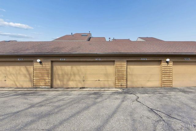 9321 Hunters Creek Drive, Blue Ash, OH 45242