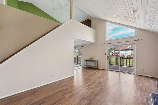 9321 Hunters Creek Drive, Blue Ash, OH 45242