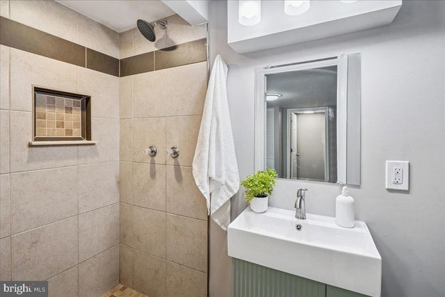 3944 BROOKLYN AVE, Baltimore, MD 21225