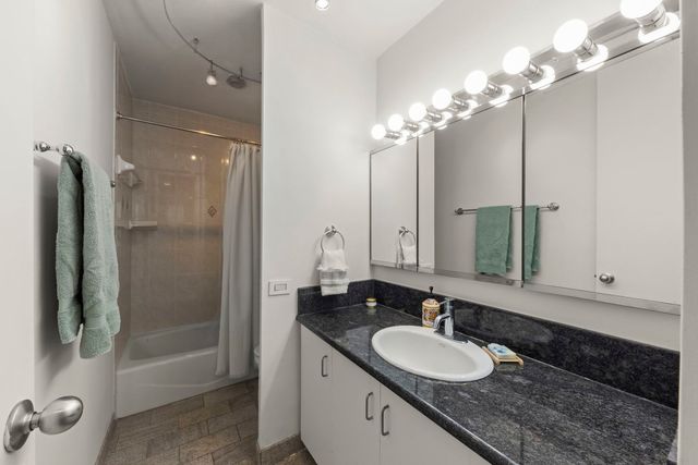 535 N Michigan Avenue 1506, Chicago, IL 60611
