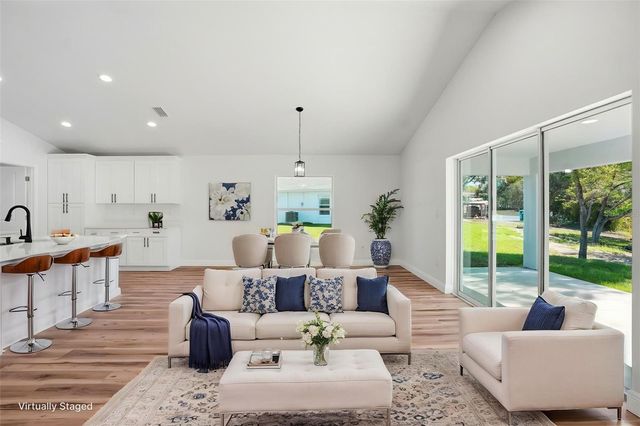 8130 RIDGE ROAD, Weeki Wachee, FL 34613