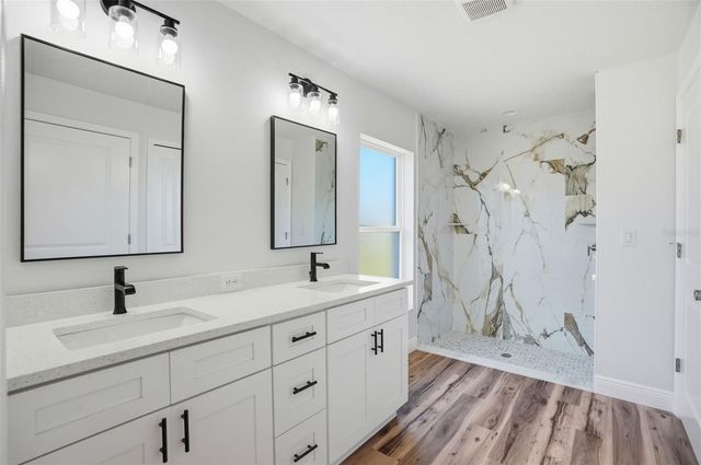 8130 RIDGE ROAD, Weeki Wachee, FL 34613