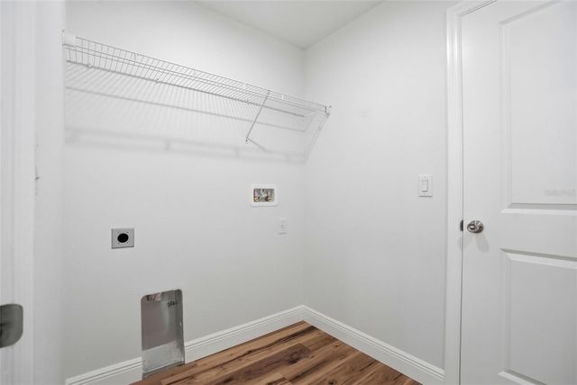 8130 RIDGE ROAD, Weeki Wachee, FL 34613