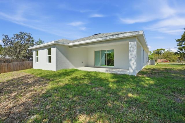 8130 RIDGE ROAD, Weeki Wachee, FL 34613