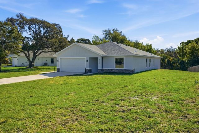 8130 RIDGE ROAD, Weeki Wachee, FL 34613