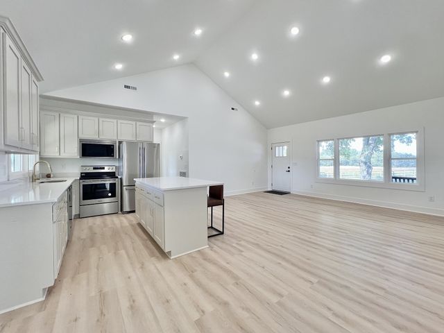 2250 Elkton Pike, Pulaski, TN 38478